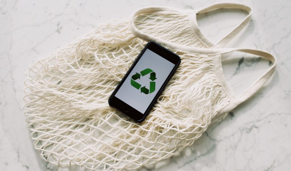 pexels-ready-made-3850512-scaled Jak mądrze zaplanować zakupy?