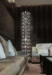 Puff-Buff_High Tower w nowej odsłonie 11 Poznajcie High Tower w nowej odsłonie – Puff-Buff przedstawia pierwszą stojącą lampę Bubbles!