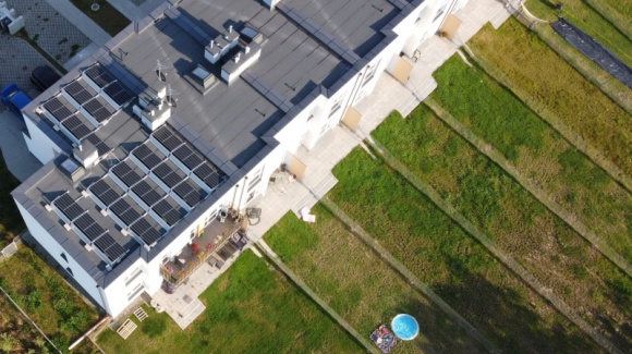 Inwestycja w instalację fotowoltaiczną – ulga dla domowego budżetu i środowiska