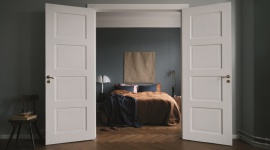 Tikkurila: urok ciemnych wnętrz